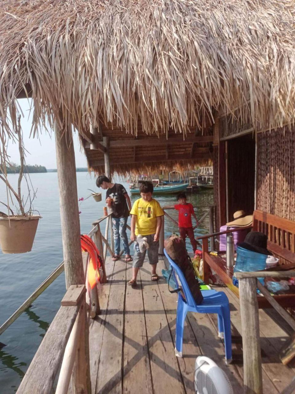 The Floating House Villa เกาะกง ภายนอก รูปภาพ