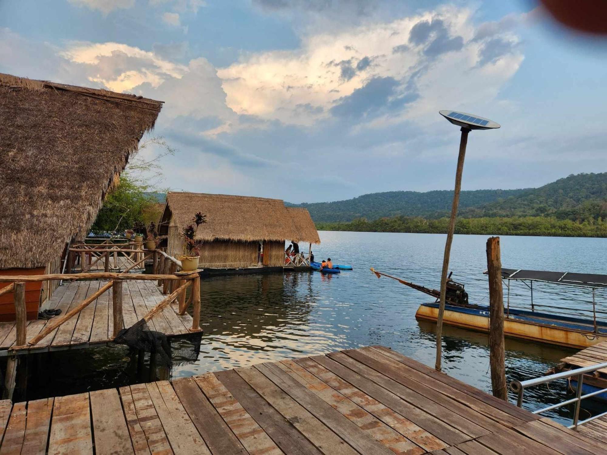 The Floating House Villa เกาะกง ภายนอก รูปภาพ
