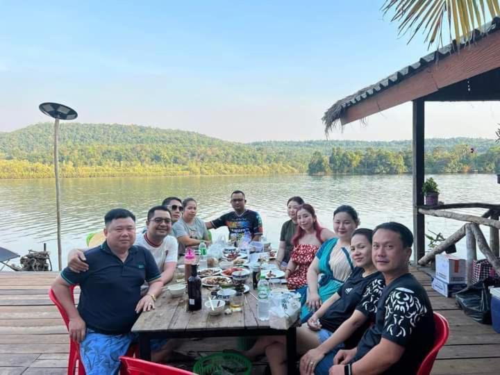 The Floating House Villa เกาะกง ภายนอก รูปภาพ